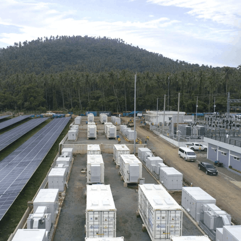 storage solar panel installation