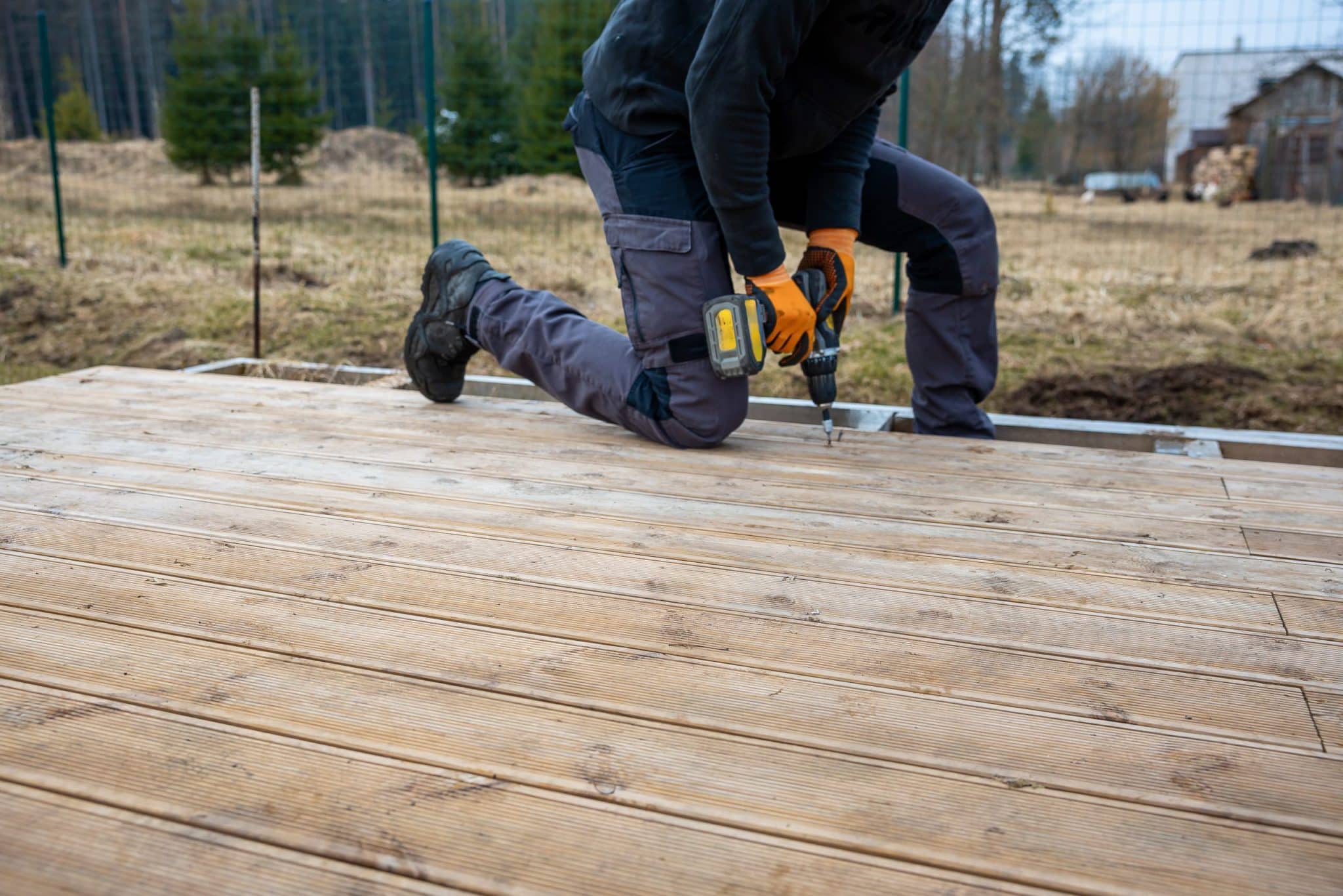 deck builders